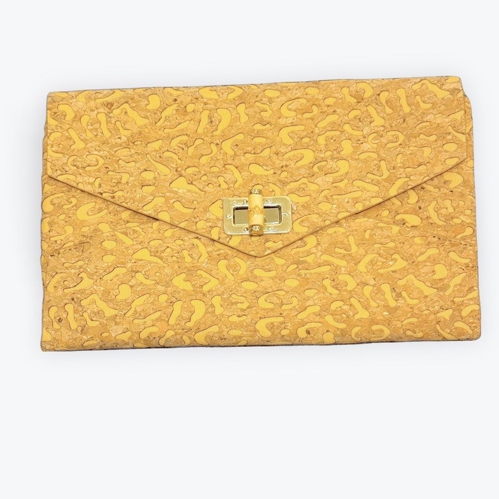 Sondra Roberts Squared Yellow Cork Laser Cut Animal Print Bamboo Lock Clutch Bag